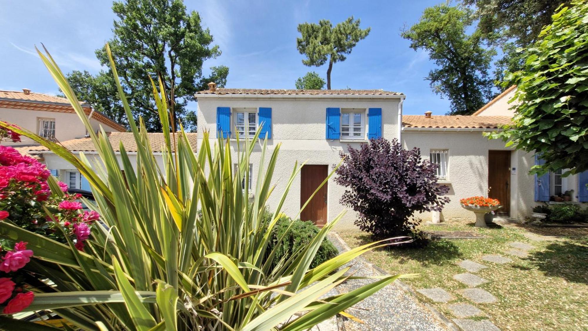 Meschers Sur Gironde - Maisonnette De Vacances - Terrasse - Proche Plage Eksteriør billede