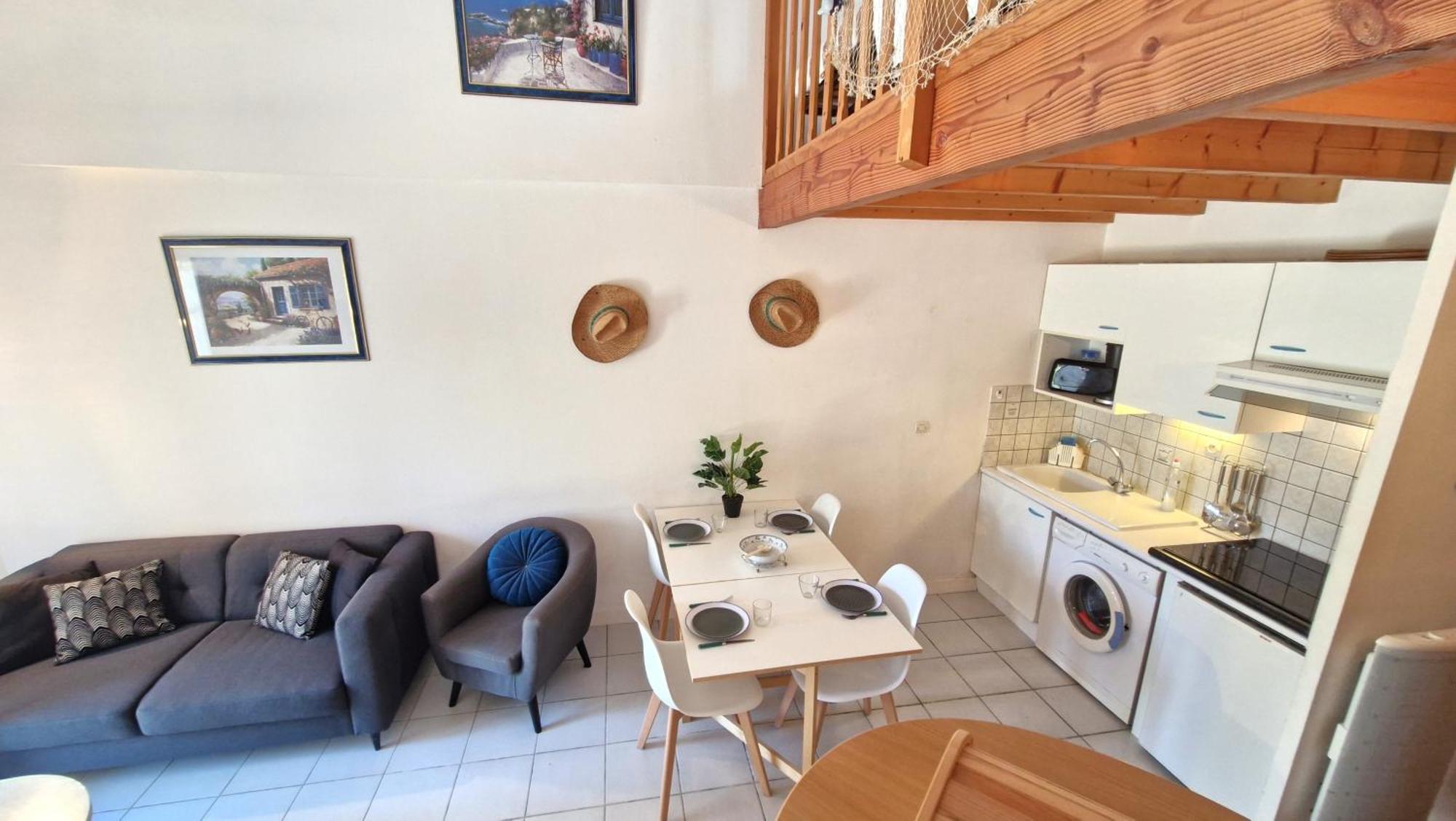 Meschers Sur Gironde - Maisonnette De Vacances - Terrasse - Proche Plage Eksteriør billede