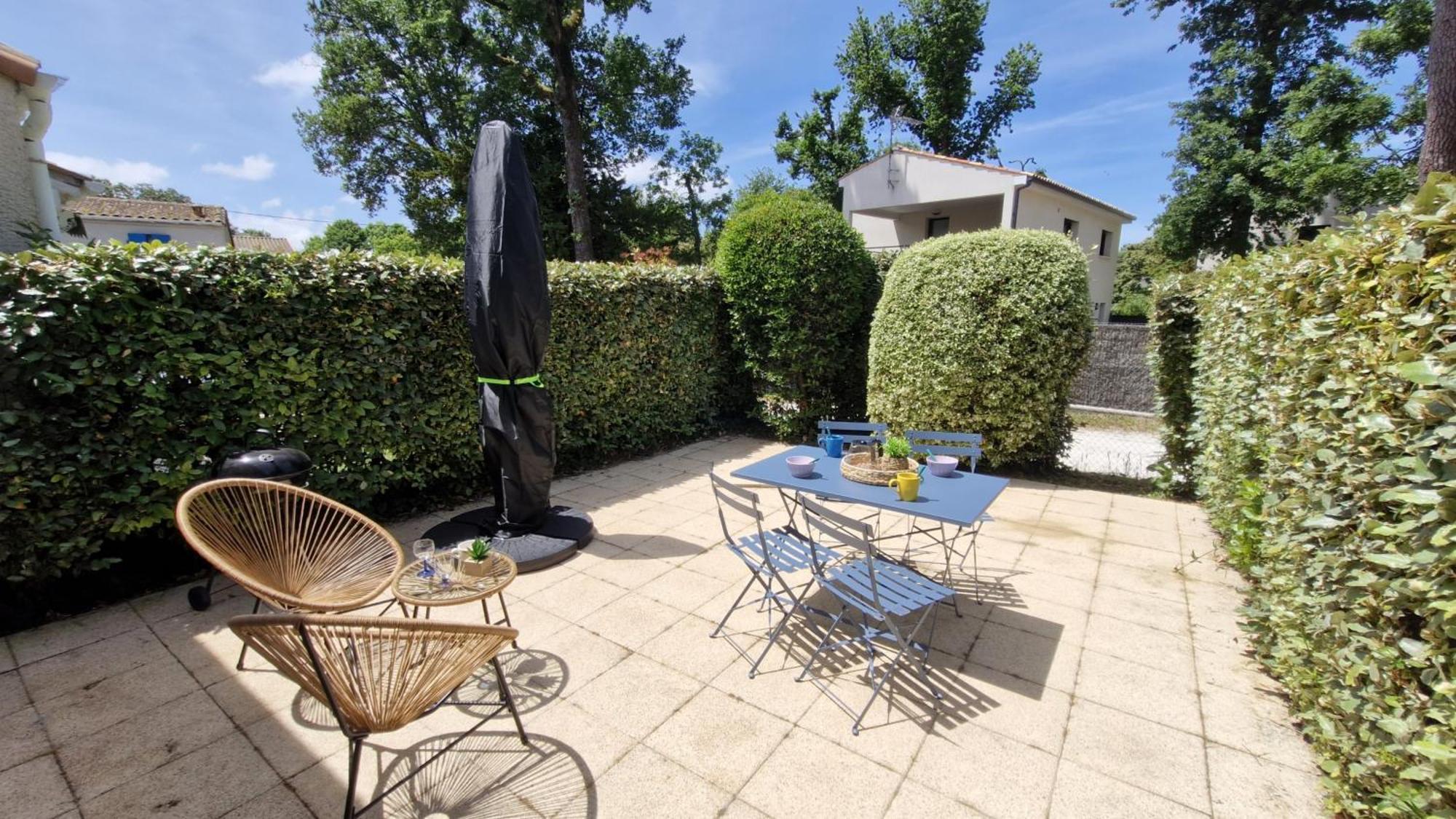Meschers Sur Gironde - Maisonnette De Vacances - Terrasse - Proche Plage Eksteriør billede